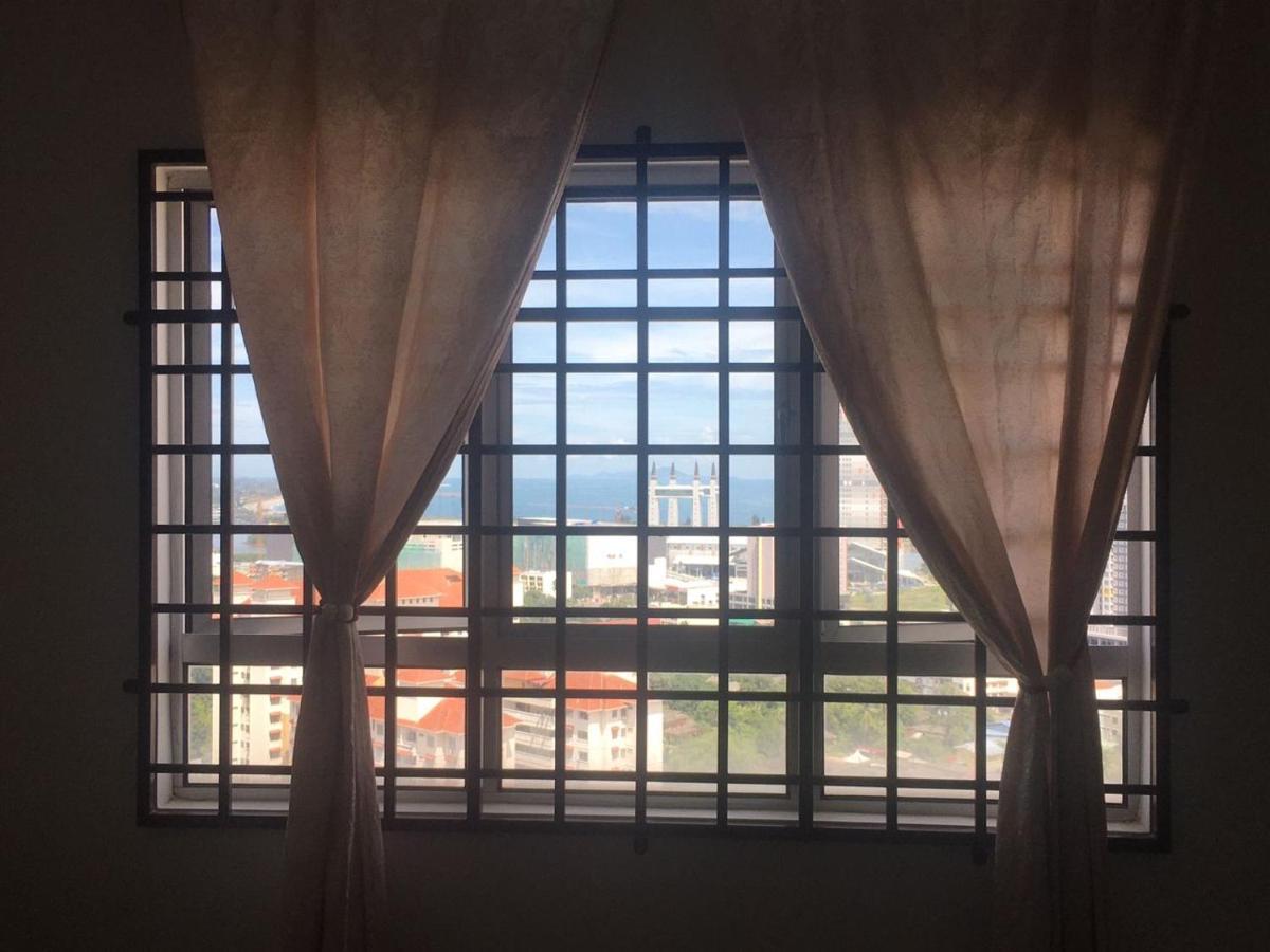 Homestay Hani Kuala Terengganu Esterno foto