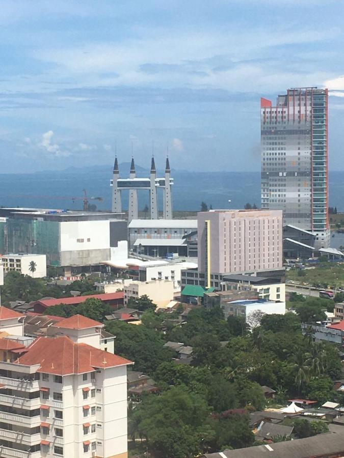Homestay Hani Kuala Terengganu Esterno foto