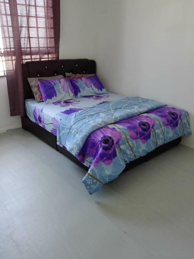 Homestay Hani Kuala Terengganu Esterno foto